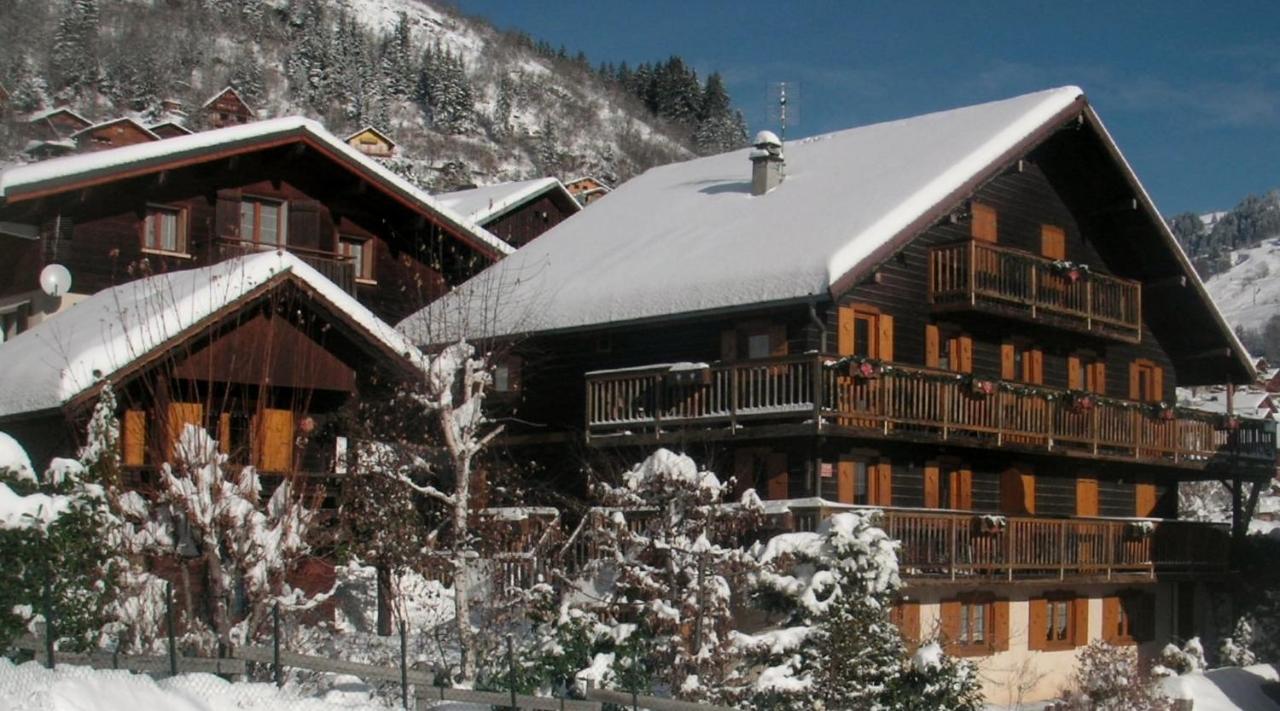 "Chalet Les Aravis" Chalet Et Appartements 大博尔南 外观 照片